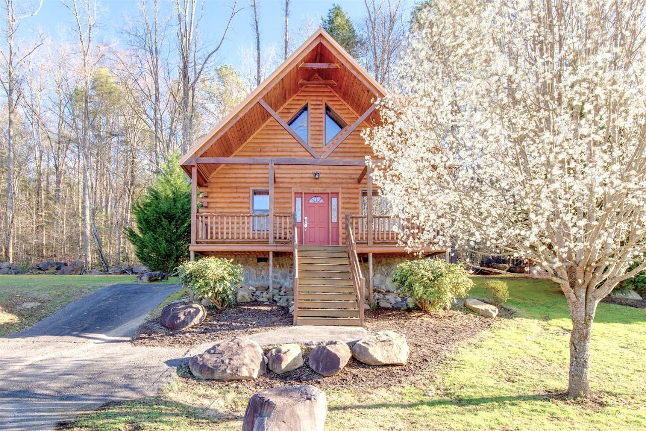 Marlene'S Hideaway, 3 Bedrooms, Pool, Hot Tub, Fireplace, Wifi, Sleeps 6 Gatlinburg Exterior photo