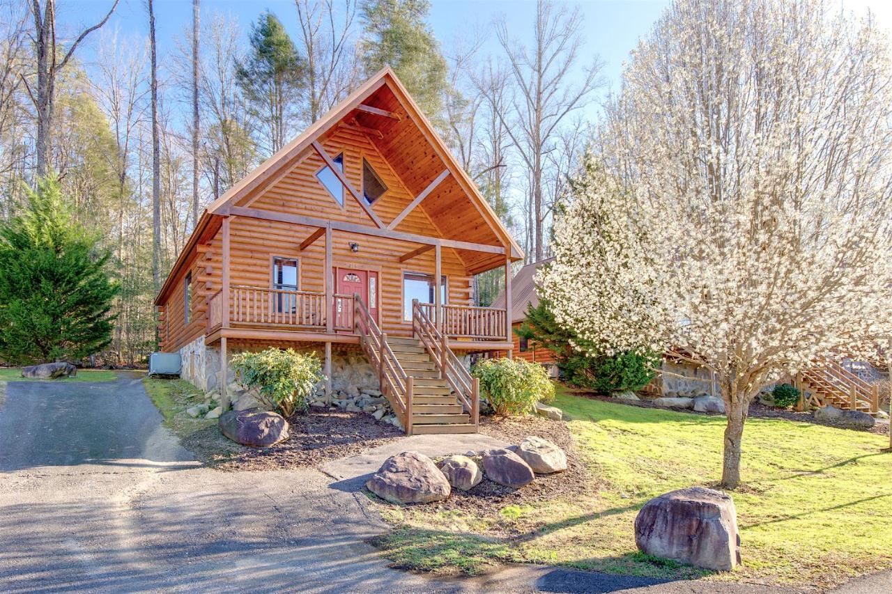 Marlene'S Hideaway, 3 Bedrooms, Pool, Hot Tub, Fireplace, Wifi, Sleeps 6 Gatlinburg Exterior photo